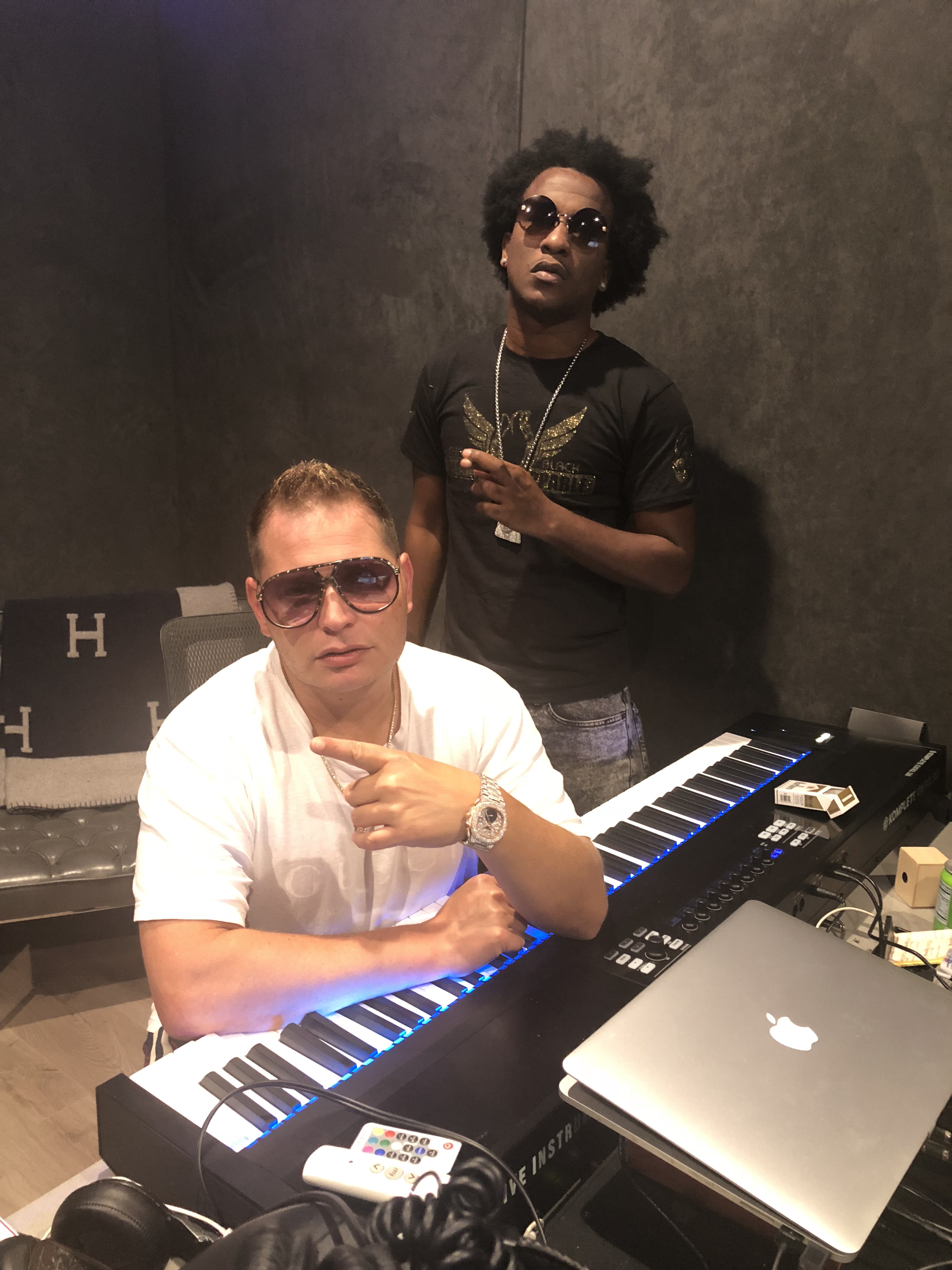 CB Scott Storch